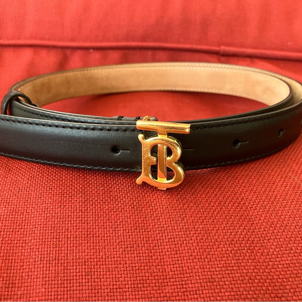 Burberry Women’s Black Leather Belt with Gold Buckle Size L
